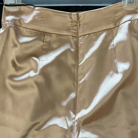NWT Gold, silky wide leg pants. House of Harlow Revolve XS 20%Bundle Discount - Picture 3 of 6